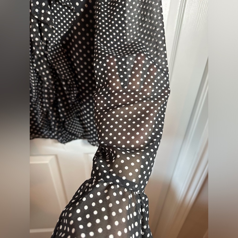 Joie Silk Polka Dot Ruffle Blouse Black & White Sz. Small - Picture 13 of 15